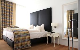 Stein Boardinghouse
